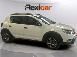 Blanco Usado 2019 Dacia Sandero Essentiel Utilitario | 8790 € (Precio justo)