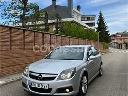 Gris / plata Usado 2006 Opel Vectra Comfort Berlina | 3500 € (Un poco caro)