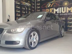 Gris / plata Usado 2010 BMW 325 Coupe | 11.999 €