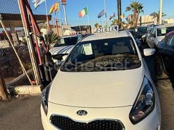 Blanco Usado 2015 Kia Carens Monovolumen | 9690 € (Precio justo)