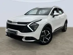 Deluxe white (hw2) Usado 2024 Kia Sportage 2 SUV | 32.495 € (Buen precio)