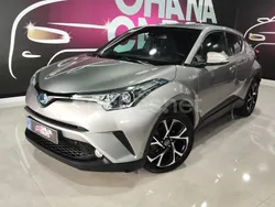 Gris / plata Usado 2019 Toyota C-HR Advance SUV | 18.990 € (Buen precio)