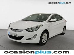Blanco Usado 2015 Hyundai Elantra Comfort Berlina | 13.890 € (Un poco caro)