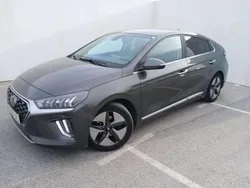 Gris Usado 2022 Hyundai Ioniq Style Berlina | 19.200 € (Precio justo)