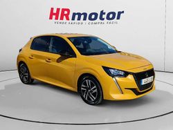 Amarillo Usado 2022 Peugeot 208 Allure Utilitario | 14.290 € (Precio justo)