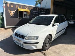 Gris / plata Usado 2002 Fiat Stilo Active Berlina | 2499 € (Un poco caro)