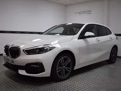 Blanco Usado 2020 BMW 116 Sport Line Utilitario | 19.900 € (Precio justo)