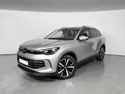 Plata dolomita metalizado Usado 2024 VW Tiguan SUV | 31.990 € (Precio justo)