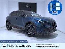 Azul Usado 2024 Alfa Romeo Junior Edizione Speciale SUV | 31.500 €