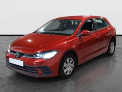 Rojo intenso metalizado Usado 2022 VW Polo Trendline | 16.490 € (Un poco caro)