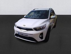 Usado 2020 Kia Stonic SUV | 18.400 € (Un poco caro)
