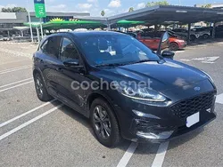 Negro Usado 2022 Ford Kuga ST-Line SUV | 24.799 € (Precio justo)
