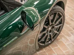 Verde Usado 2021 Ferrari SF90 Descapotable | 459.700 €