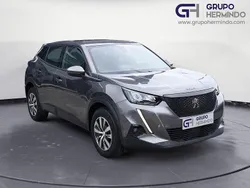 Gris Usado 2020 Peugeot 2008 Active SUV | 14.500 € (Precio justo)