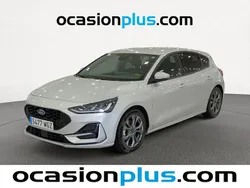 Gris plata Usado 2023 Ford Focus ST-Line Utilitario | 15.956 € (Buen precio)