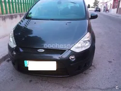 Gris / plata Usado 2007 Ford S-MAX Trend Monovolumen | 4400 € (Precio justo)