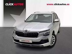 Plateado Usado 2025 Skoda Kamiq Selection SUV | 19.750 € (Precio justo)