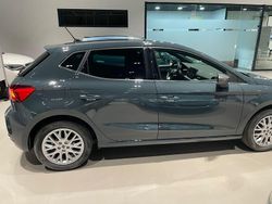 Azul Usado 2025 Seat Ibiza XCELLENCE Berlina | 18.550 € (Precio justo)