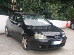 Negro Usado 2004 VW Golf IV Sportline Berlina | 2000 € (Buen precio)