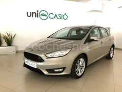 Beige Usado 2016 Ford Focus Trend Berlina | 13.900 € (Caro)