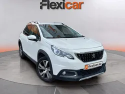 Blanco Usado 2019 Peugeot 2008 Active SUV | 11.690 € (Buen precio)