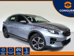Gris Usado 2022 Kia XCeed SUV | 24.840 € (Precio justo)