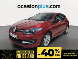 Rojo Usado 2015 Renault Mégane III LIMITED Utilitario | 9790 € (Precio justo)