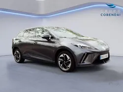 Gris Usado 2023 MG MG4 EV Luxury Utilitario | 23.490 € (Precio justo)