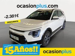 Blanco Usado 2025 Kia Niro SUV | 26.200 € (Precio justo)