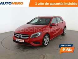 Rojo Usado 2013 Mercedes A180 Urban Berlina | 13.699 € (Buen precio)