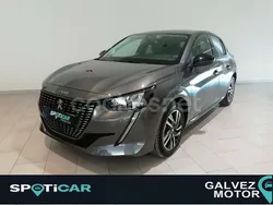 Gris Usado 2023 Peugeot 208 Allure Utilitario | 15.650 € (Un poco caro)