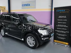 Negro Usado 2017 Mitsubishi Montero SUV | 29.900 € (Caro)