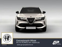 Gris Nuevo 2025 Alfa Romeo Junior SUV | 39.615 €
