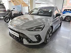 Gris Nuevo 2025 Cupra Leon Berlina | 37.400 €