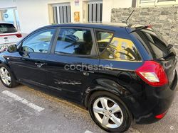 Negro Usado 2011 Kia Ceed Plus Berlina | 4500 € (Un poco caro)