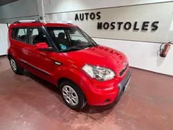 Rojo Usado 2010 Kia Soul SUV | 5995 €