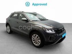 Gris / plata Usado 2025 VW T-Roc Life SUV | 29.530 € (Caro)