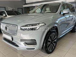 Gris / plata Usado 2024 Volvo XC90 Plus SUV | 63.900 € (Un poco caro)