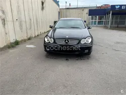 Negro Usado 2004 Mercedes CLK270 Avantgarde Coupe | 3999 € (Precio justo)