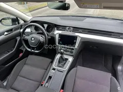Negro Usado 2018 VW Passat Advance Berlina | 13.500 € (Buen precio)
