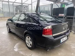 Usado 2006 Opel Vectra Elegance Berlina | 3000 € (Precio justo)