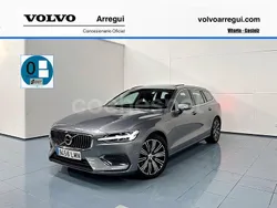 Gris / plata Usado 2021 Volvo V60 Inscription Familiar | 32.990 € (Un poco caro)