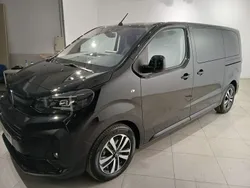Negro Usado 2024 Citroën Spacetourer Van | 45.833 € (Un poco caro)