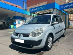 Gris / plata Usado 2005 Renault Scénic II Dynamique Monovolumen | 3000 € (Precio justo)