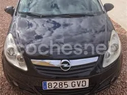 Negro Usado 2010 Opel Corsa Essentia Berlina | 4300 € (Precio justo)