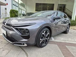 Gris Usado 2023 Citroën C5 X PureTech Berlina | 22.900 € (Precio justo)