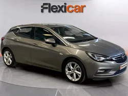 Gris Usado 2018 Opel Astra Excellence Berlina | 10.990 € (Buen precio)