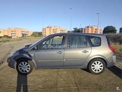Gris / plata Usado 2007 Renault Scénic II Dynamique Monovolumen | 2700 € (Buen precio)