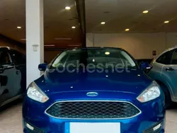Azul Usado 2016 Ford Focus ST-Line Berlina | 8500 € (Buen precio)