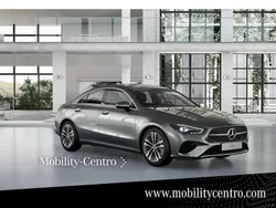 Gris Nuevo 2025 Mercedes CLA200 Berlina | 44.162 € (Precio justo)
